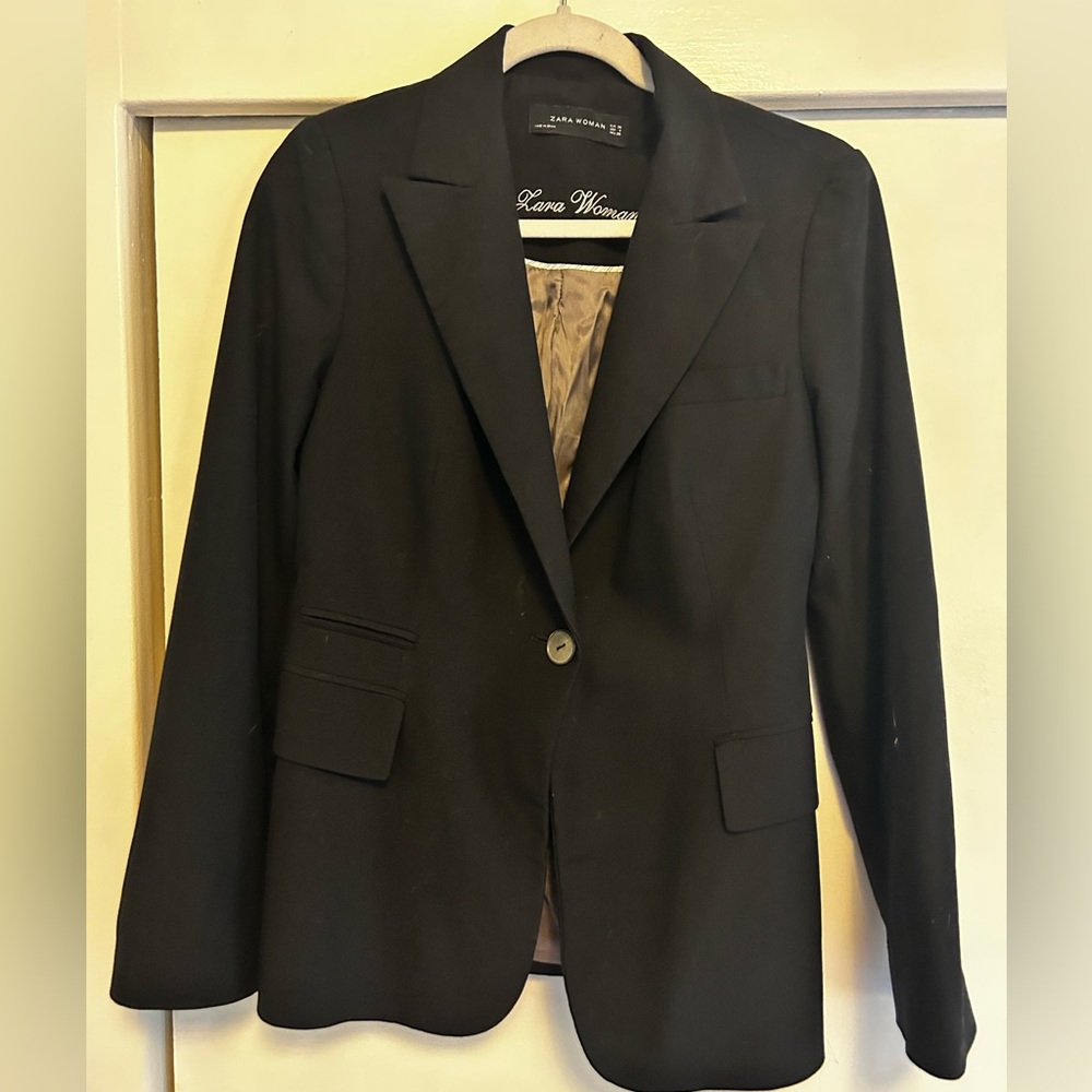 Zara Woman Classic Black Blazer